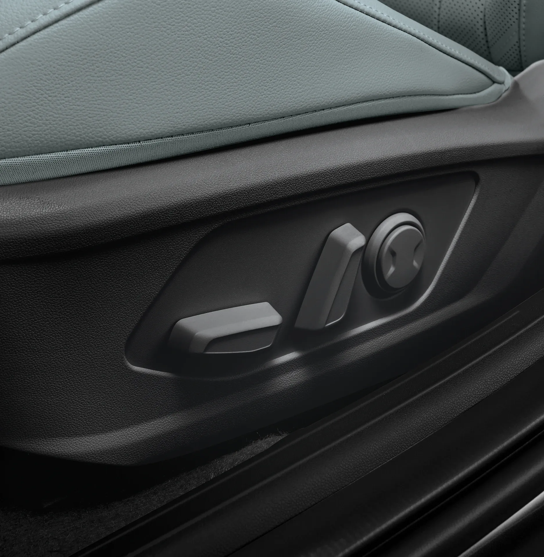 مقعد سائق كهربائي