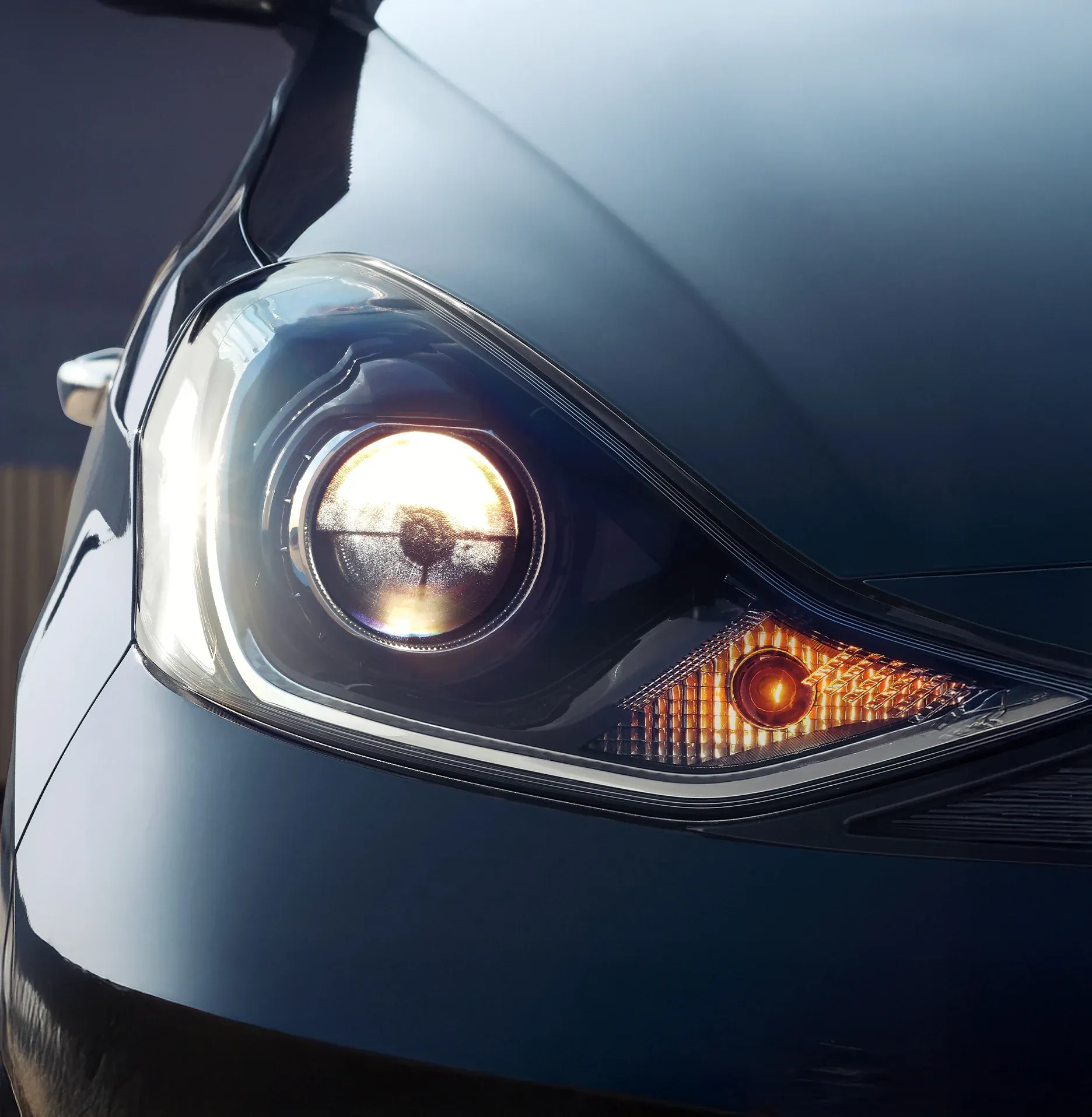 LED Bulb-Type Combination Lamps